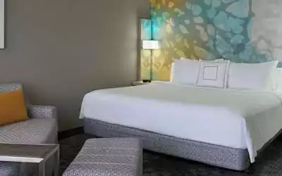 Hotel Courtyard by Marriott Toronto Airport in Etobicoke