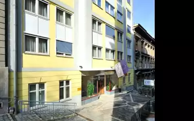 Hotel Carlton Budapest in Budapest