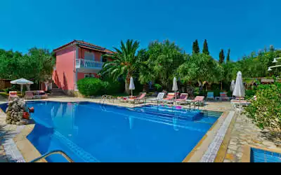 Kyprianos Studios & Apartments in Limni Keriou