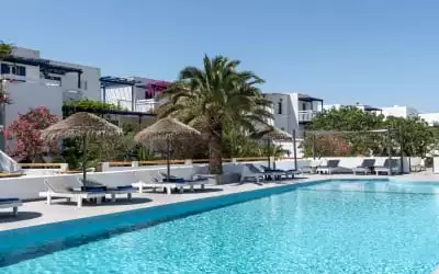 Hotel Rivari Santorini mit 99 % Empfehlungsrate Hotel Rivari Santorini in Kamari