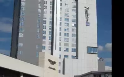 Radisson Blu Hotel Sandton mit 100 % Empfehlungsrate Radisson Blu Hotel Sandton in Sandton