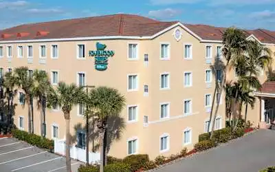 Hotel Homewood Suites by Hilton at the Springs in Bonita Springs