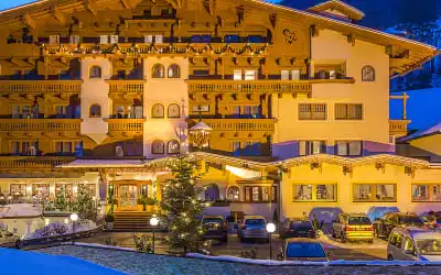 Hotel Neue Post in Schwendau