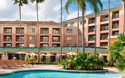 Hotel Courtyard Orlando Lake Buena Vista in the Marriott Village in Lake Buena Vista