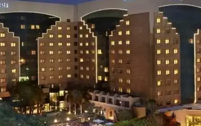 Sonesta Hotel Tower & Casino mit 86 % Empfehlungsrate Sonesta Hotel Tower & Casino in Kairo