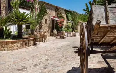 Agriturismo Vecchia Masseria mit 87 % Empfehlungsrate Agriturismo Vecchia Masseria in Mirabella Imbaccari