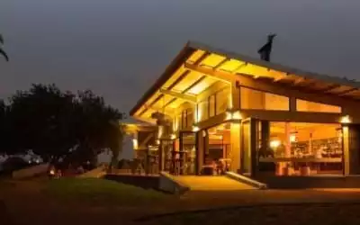 Kalahari Anib Lodge mit 100 % Empfehlungsrate Kalahari Anib Lodge in Mariental