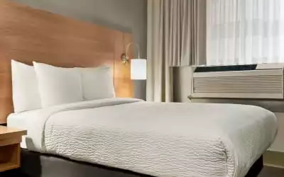 Hotel Days Inn Vancouver Downtown mit 98 % Empfehlungsrate Hotel Days Inn Vancouver Downtown in Vancouver