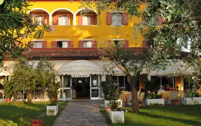 La Quiete Park Hotel mit 86 % Empfehlungsrate La Quiete Park Hotel in Pieve di Manerba