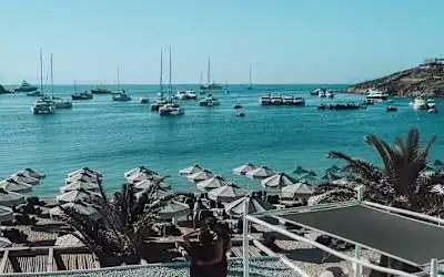 Ammos Mykonos Hotel mit 99 % Empfehlungsrate Ammos Mykonos Hotel in Ornos