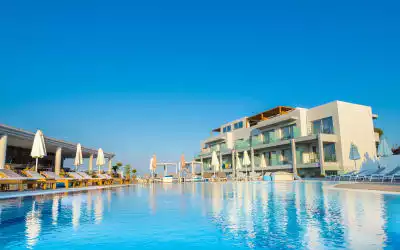 Harmony Crest Resort & Spa in Psalidi