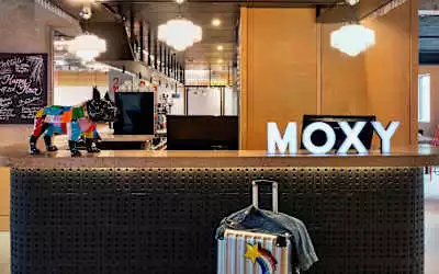 Moxy Paris Bastille mit 99 % Empfehlungsrate Moxy Paris Bastille in Paris