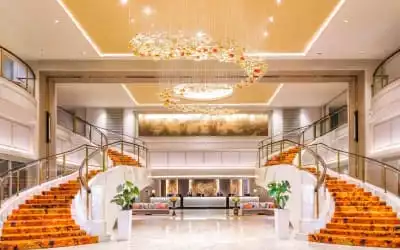 Hotel Royal Plaza on Scotts mit 98 % Empfehlungsrate Hotel Royal Plaza on Scotts in Singapur