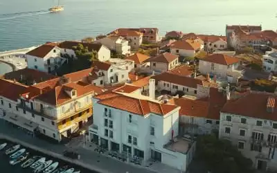 Hotel Vrilo mit 99 % Empfehlungsrate Hotel Vrilo in Postira