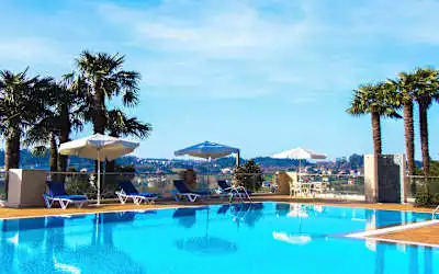 Hotel Los Abetos mit 99 % Empfehlungsrate Hotel Los Abetos in Santiago de Compostela