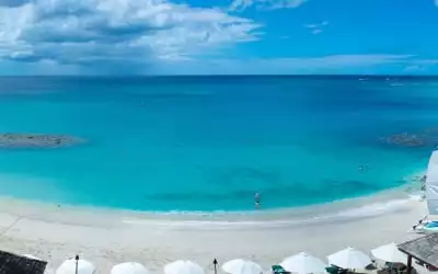 Hotel Mango Bay Beach Club in Holetown