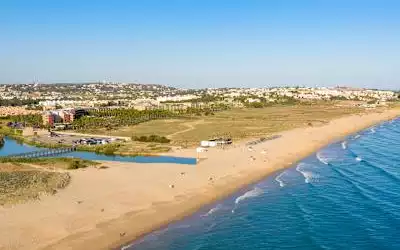 Wine & Books Hotel Algarve in Gale