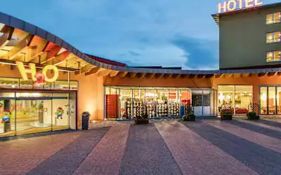 H2O Hotel Therme Resort mit 99 % Empfehlungsrate H2O Hotel Therme Resort in Bad Waltersdorf