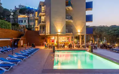 Hotel S'Agaro Mar mit 99 % Empfehlungsrate Hotel S'Agaro Mar in Castell-Platja d’Aro