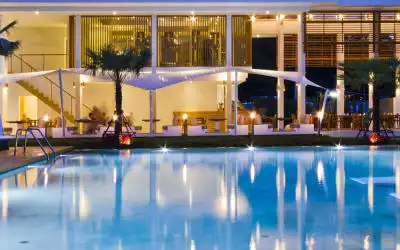 Chi Samui Resort mit 83 % Empfehlungsrate Chi Samui Resort in Big Buddha Beach - Bang Po Beach