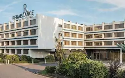 Renaissance London Heathrow Hotel mit 98 % Empfehlungsrate Renaissance London Heathrow Hotel in Heathrow