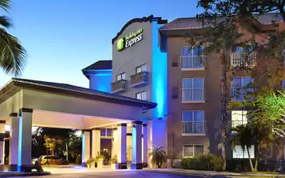 Hotel Holiday Inn Express & Suites Naples in Naples