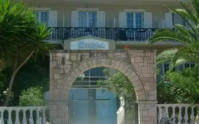 Hotel Crystal Beach in Kalamaki