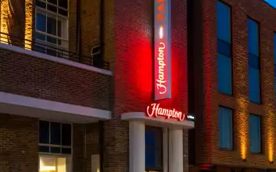Hampton by Hilton London Park Royal mit 81 % Empfehlungsrate Hampton by Hilton London Park Royal in Ealing