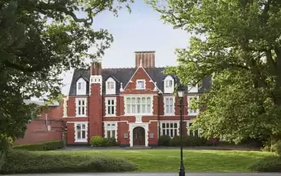 DoubleTree by Hilton St. Anne's Manor mit 90 % Empfehlungsrate DoubleTree by Hilton St. Anne's Manor in Wokingham