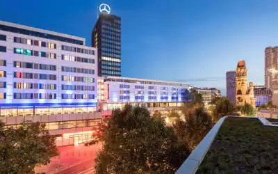 Hotel Palace Berlin mit 98 % Empfehlungsrate Hotel Palace Berlin in Berlin-Charlottenburg-Wilmersdorf