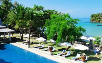 Hotel Nakamanda Resort & Spa in Klong Muang Beach