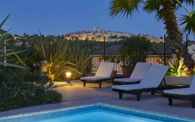 Hotel La Grande Bastide mit 100 % Empfehlungsrate Hotel La Grande Bastide in Saint-Paul-de-Vence