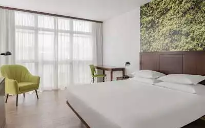 Hotel Avenida mit 94 % Empfehlungsrate Hotel Avenida in Ponta Delgada