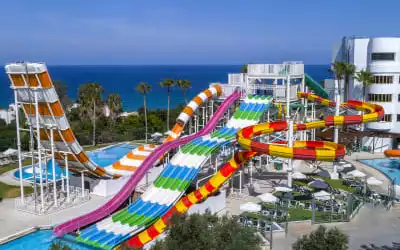 Leonardo Laura Beach & Splash Resort mit 85 % Empfehlungsrate Leonardo Laura Beach & Splash Resort in Chloraka