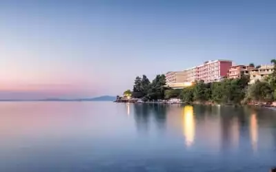 Hotel Oasis in Perama