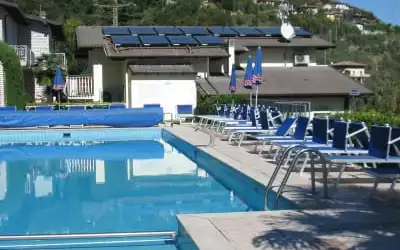 Village Hotel Lucia mit 99 % Empfehlungsrate Village Hotel Lucia in Tremosine sul Garda