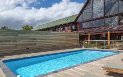 Hotel The Knysna Log Inn in Knysna