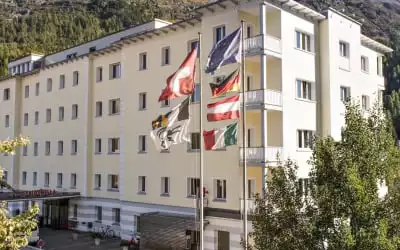 Hotel Laudinella mit 92 % Empfehlungsrate Hotel Laudinella in St. Moritz