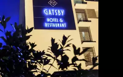 Hotel Gatsby by Happyculture mit 85 % Empfehlungsrate Hotel Gatsby by Happyculture in Décines-Charpieu