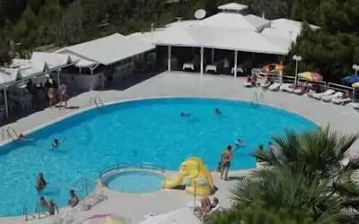 Hotel Flora in Soğucak