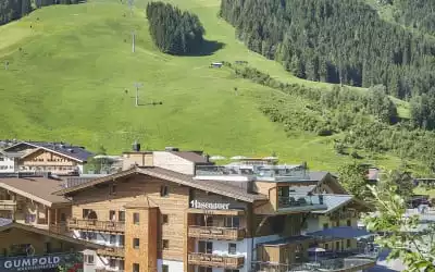Hotel Hasenauer mit 97 % Empfehlungsrate Hotel Hasenauer in Saalbach-Hinterglemm