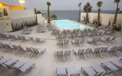 Hotel Benalmadena Beach mit 98 % Empfehlungsrate Hotel Benalmadena Beach in Benalmadena