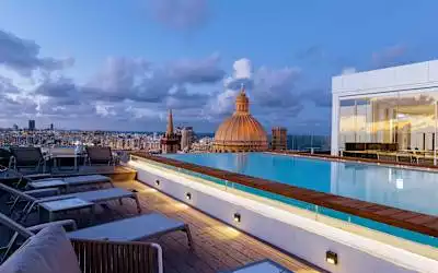 The Embassy Valletta Hotel mit 96 % Empfehlungsrate The Embassy Valletta Hotel in Valletta