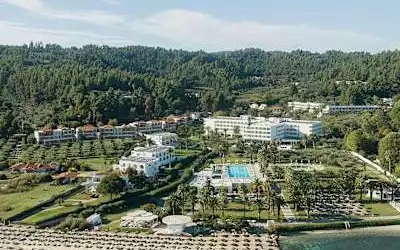 Kassandra Palace Seaside Resort mit 93 % Empfehlungsrate Kassandra Palace Seaside Resort in Kriopigi