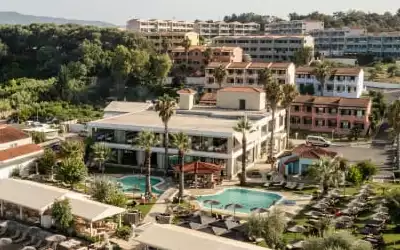 Hotel Robolla Beach in Roda