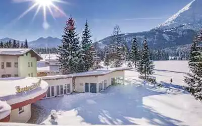 Alpenhotel Karwendel mit 100 % Empfehlungsrate Alpenhotel Karwendel in Leutasch