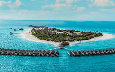 Brennia Kottefaru mit 91 % Empfehlungsrate Brennia Kottefaru in Meedhoo