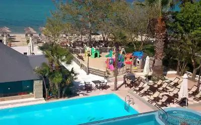 Naias Beachhotel mit 93 % Empfehlungsrate Naias Beachhotel in Chaniotis