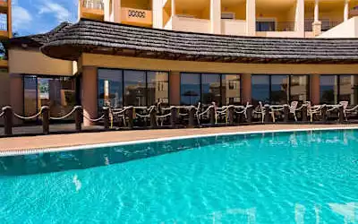 Hotel Estrela da Luz mit 99 % Empfehlungsrate Hotel Estrela da Luz in Praia da Luz