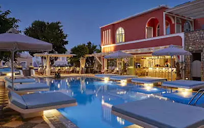 Hotel Blue Sea mit 95 % Empfehlungsrate Hotel Blue Sea in Kamari